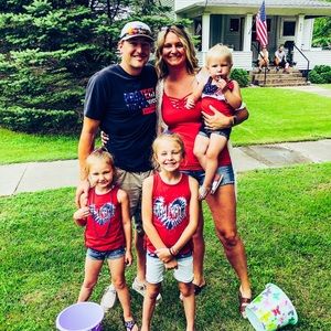 Meet your Posher, Nicky